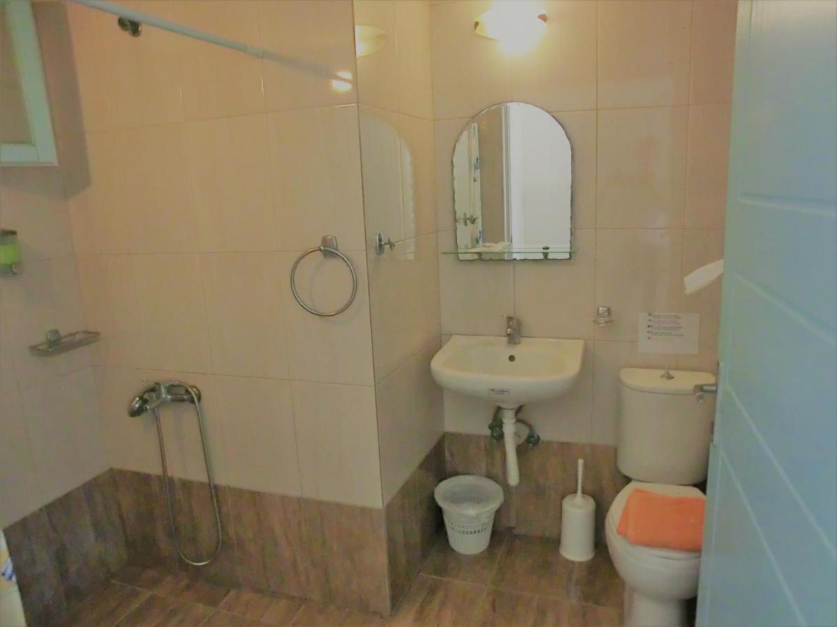 Santorini Camping/Rooms Φηρά Εξωτερικό φωτογραφία