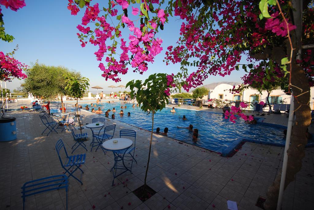 Santorini Camping/Rooms Φηρά Εξωτερικό φωτογραφία